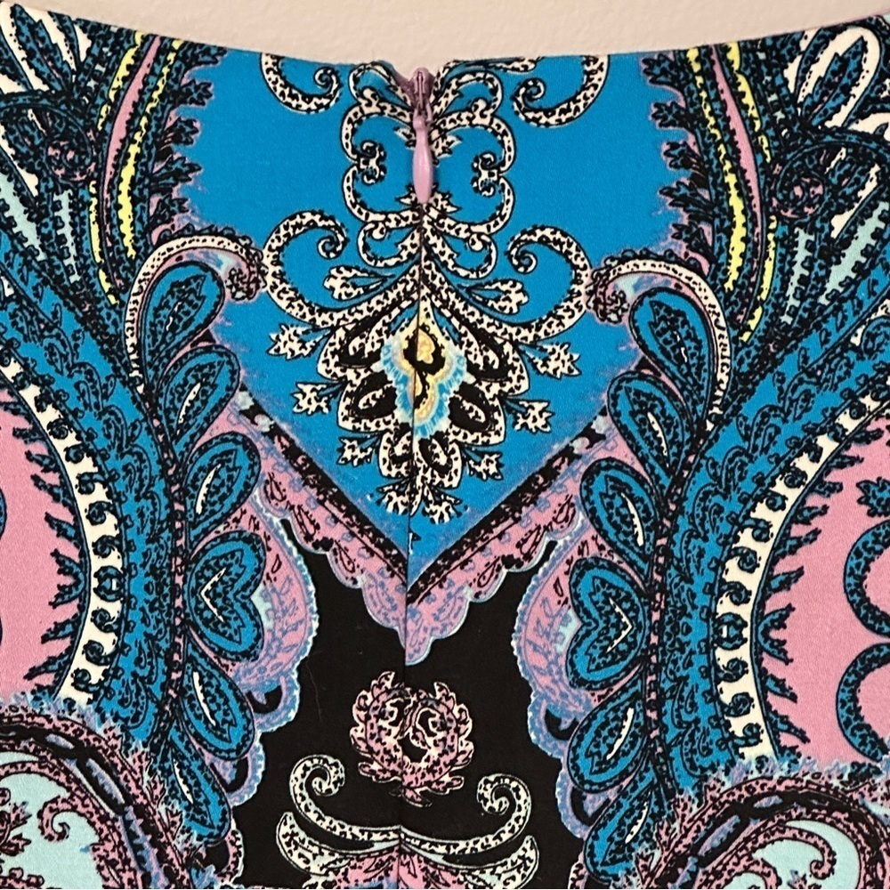 New York & Company Super Cute Art Deco Blues & Pinks Sheath Dress Size 8 - Picture 11 of 12